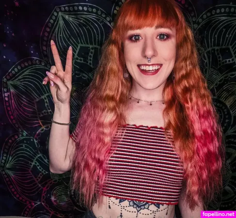 Thescarlettvixen1 OnlyFans Thumbnail #tYQ3VgMnHj