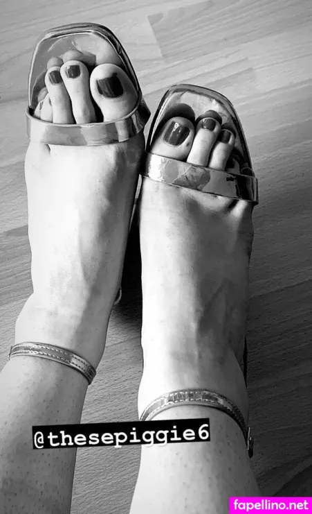 Theselilpiggie6 OnlyFans Thumbnail #8PkGJENtPU