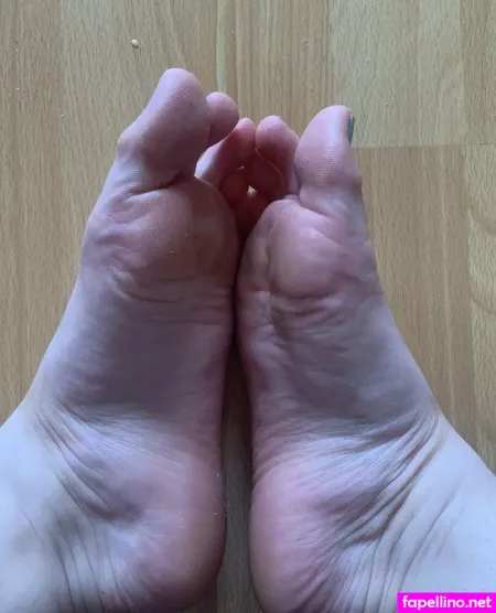 Theselilpiggie6 OnlyFans Thumbnail #qL9VrcOS50