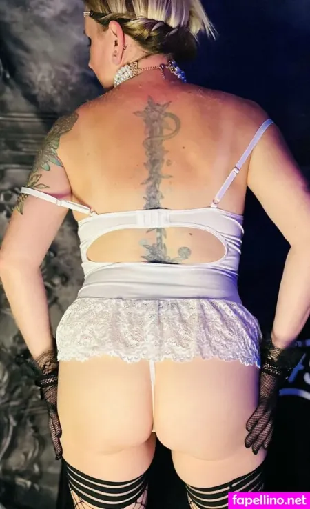 Thesexyvee 1 OnlyFans Thumbnail #bZ3NdmvXoL