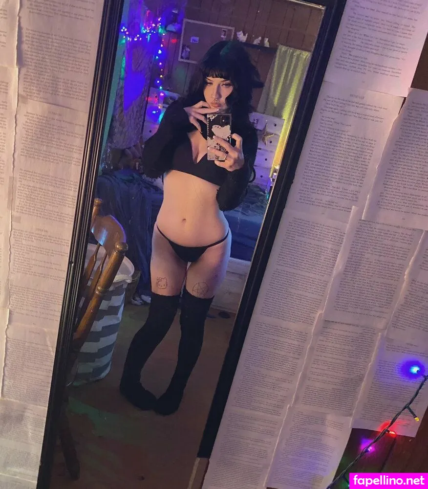 girls0nfilmx, theshamelesskissofvanity Nude Leaked OnlyFans Photo #RttOOBHB5e