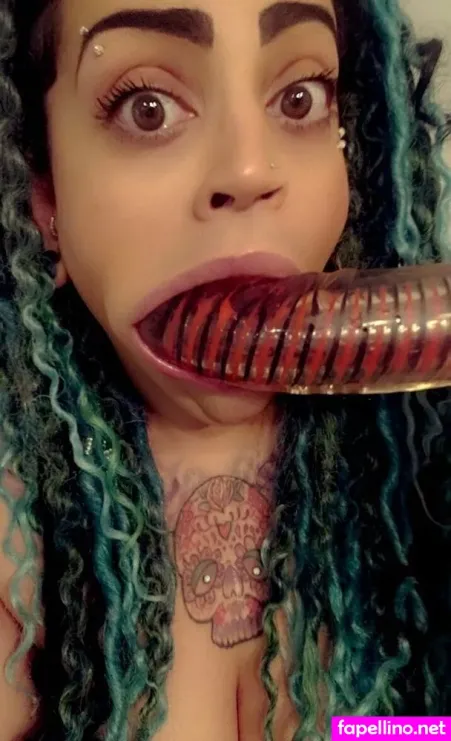 Thesirenseraphina OnlyFans Thumbnail #hCfwR0BKkE