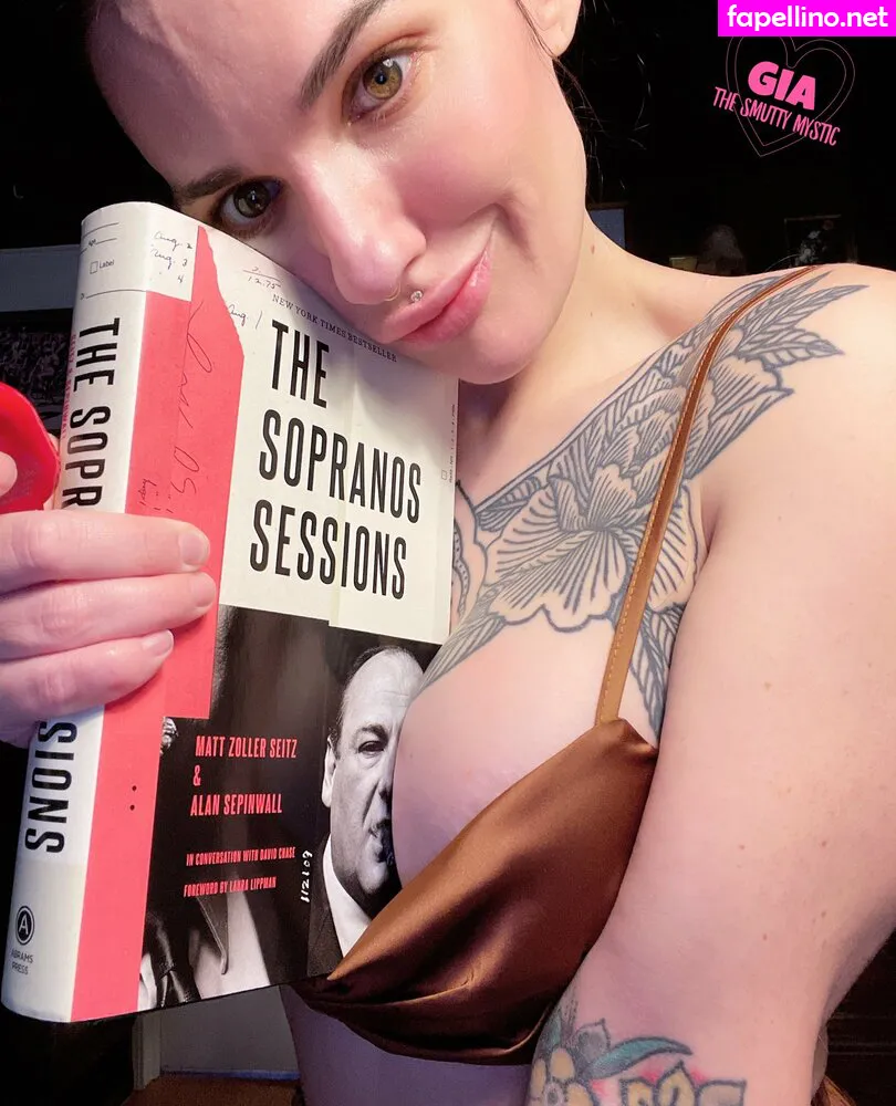 thesmuttymystic Nude Leaked OnlyFans Photo #2dQCPajksg