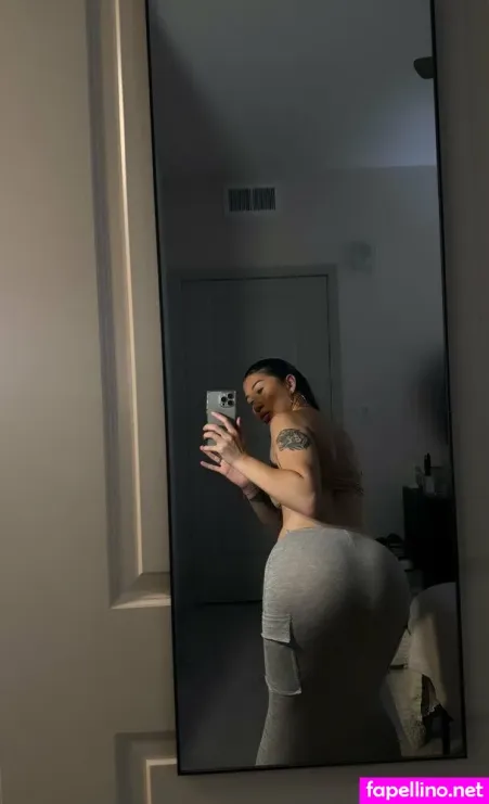Thesophiakelly 3 OnlyFans Thumbnail #1QAr2pE5aE