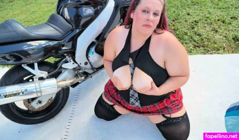 Thesultrysmoker OnlyFans Thumbnail #UOPunlb9lx