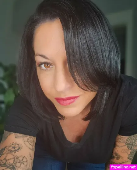 Thetattooedphysicist OnlyFans Thumbnail #YYH4267gwZ