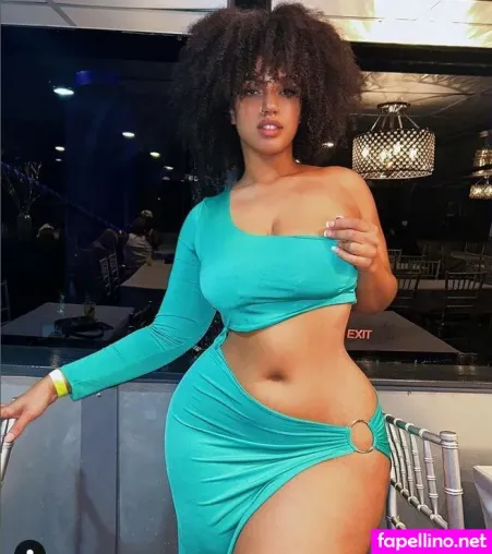 Thetayaamarie OnlyFans Thumbnail #fCyHRAUNSz