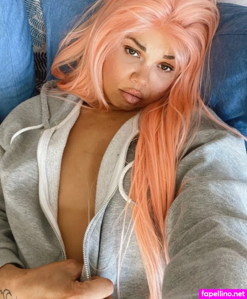 Tezza, thetezzashow Nude Leaked OnlyFans Photo #r07B9TqebN