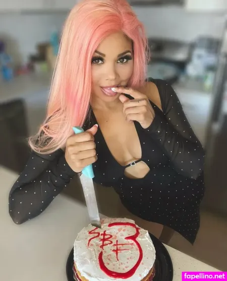 Thetezzashow OnlyFans Thumbnail #vmz0H89Ab7