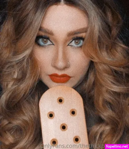 Thethickpineapple OnlyFans Thumbnail #CUa13iALgL