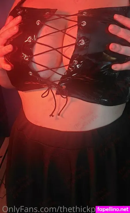 Thethickpineapple OnlyFans Thumbnail #CoAqJy8n8G