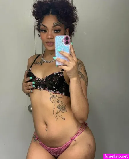 Thetsunami OnlyFans Thumbnail #qHBVx8pkKd