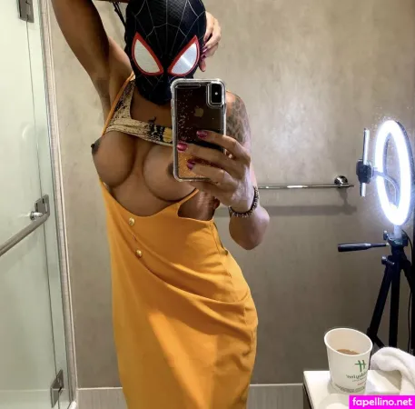 Thetsunamimami OnlyFans Thumbnail #t7Yzz1RUIQ