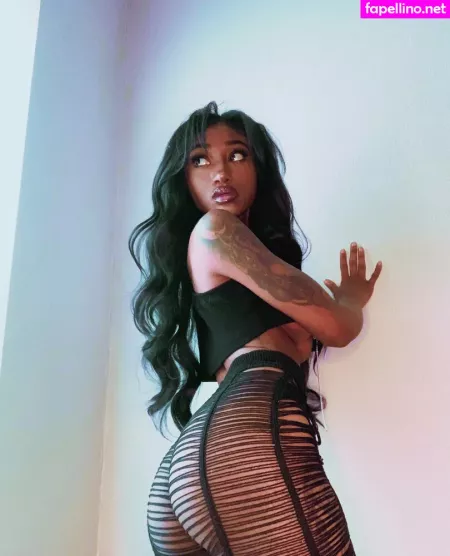 Theundiscovereduncovered OnlyFans Thumbnail #kINw8nDb7v