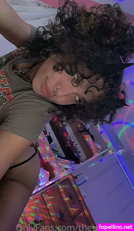 Theunholychi OnlyFans Thumbnail #Fd65mNRDU6