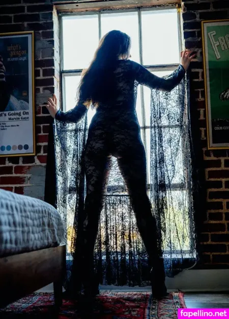 Theupsidedowngirl OnlyFans Thumbnail #KMfrcwWbou