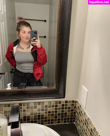 Thevirgobabyx OnlyFans Thumbnail #ZOucCqtV5r