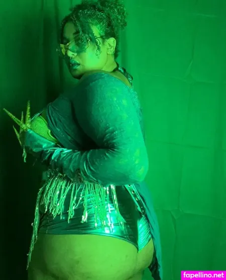 Thevixxxenx OnlyFans Thumbnail #9Ksqiy0k7S