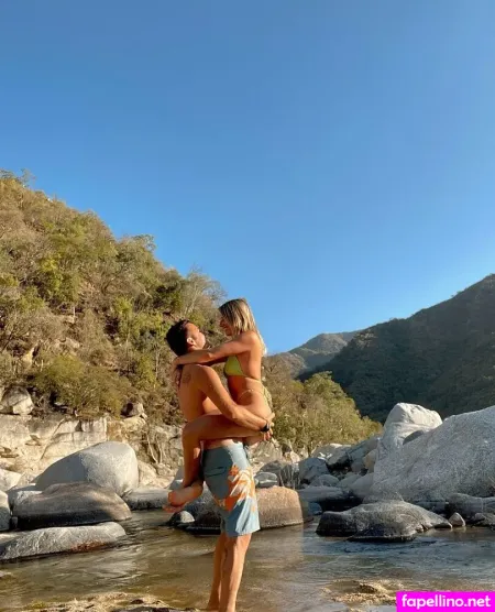 Thewildtravellers OnlyFans Thumbnail #TSi0JDM0R6