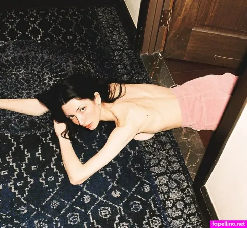 Thewomanfromanotherplace OnlyFans Thumbnail #uRb8wD9d4R