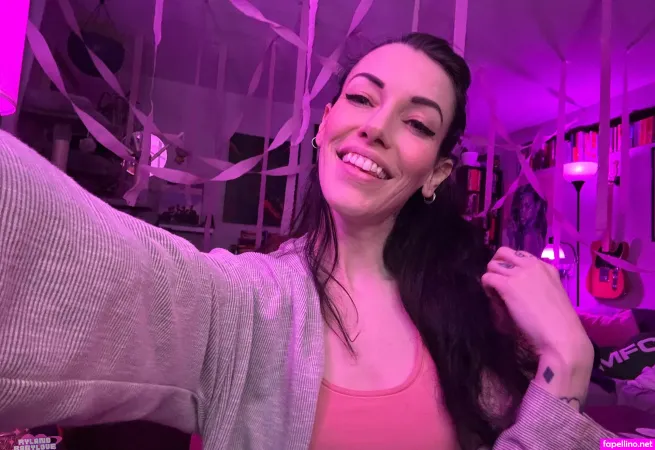 Theworstrye OnlyFans Thumbnail #P3DsRJ1QG8