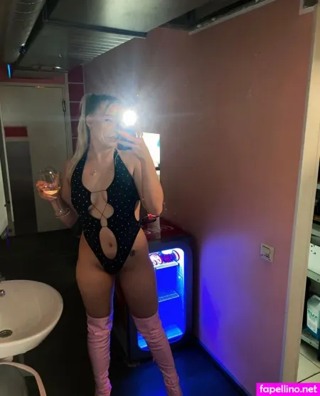 Theycallmelola OnlyFans Thumbnail #aYkyKREfeZ