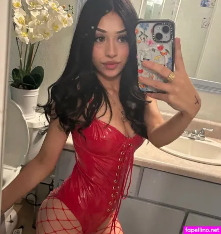 Theylovelollaa Main Profile Photo