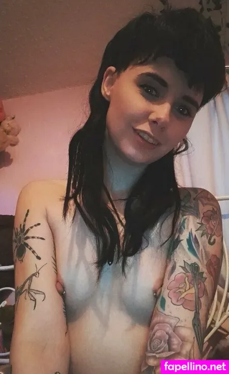 Theyuesystem OnlyFans Thumbnail #0GsHL5kKpU