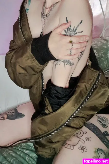 Theyuesystem OnlyFans Thumbnail #S5Z1QNfJLC