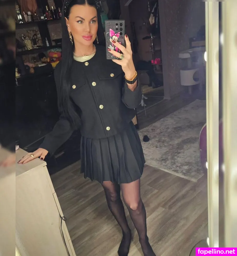 thibisova2 Nude Leaked OnlyFans Photo #4rRPLwDwOR