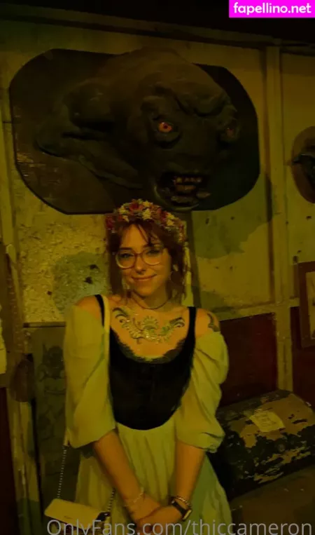 Thiccameron OnlyFans Thumbnail #n9QjPTJ4GU