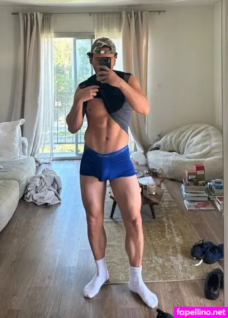 Thiccboirob OnlyFans Thumbnail #akrgDd3V0m