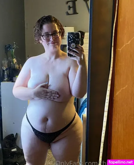 Thicccrystal OnlyFans Thumbnail #3tmD7Qh8GI