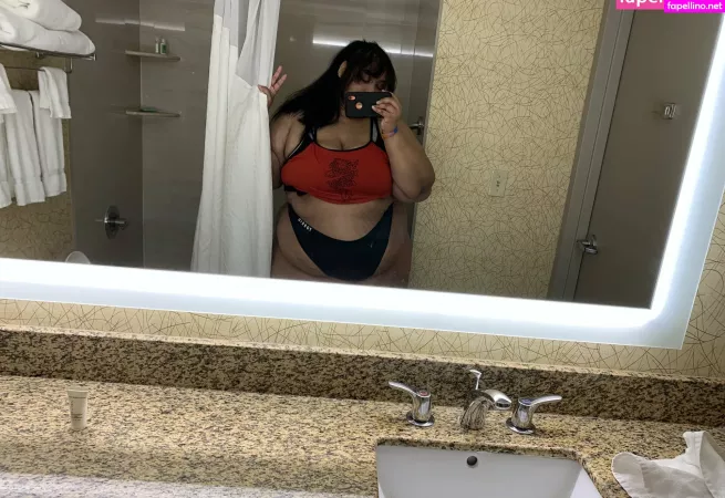 Thiccflixx OnlyFans Thumbnail #1MpBkredFw