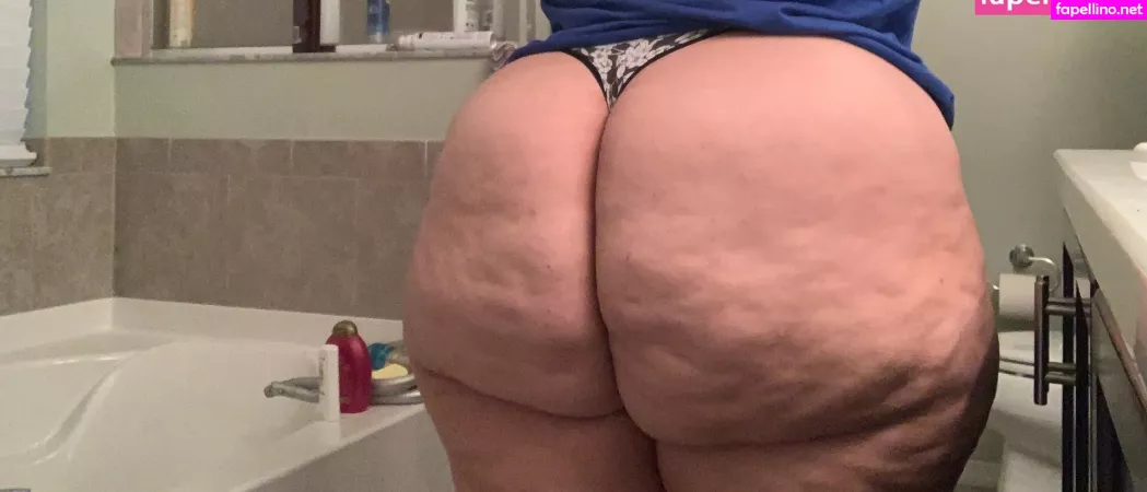 Thicckhloe OnlyFans Thumbnail #kgdjpxfzAc