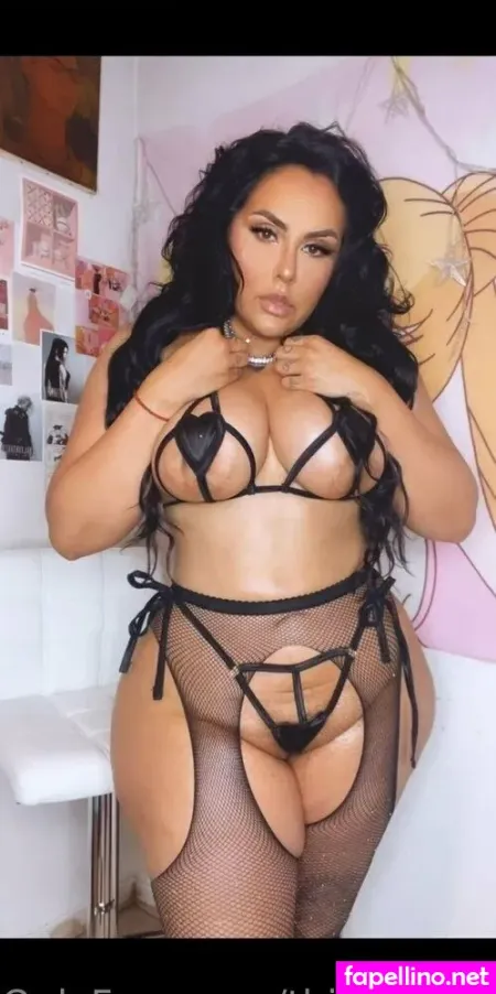 Thicclatinamamifree OnlyFans Thumbnail #zE2yNk2uly