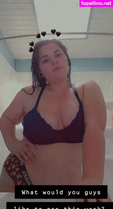 Thiccmama13z OnlyFans Thumbnail #gWbbLK8XOi