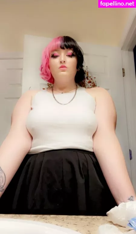 Thiccthighkenzie OnlyFans Thumbnail #gsAFV1NYF0