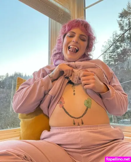 Thiccwitch OnlyFans Thumbnail #mkm9SnOUfO