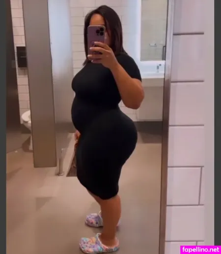 Thick Baddie OnlyFans Thumbnail #CODVtOexuZ