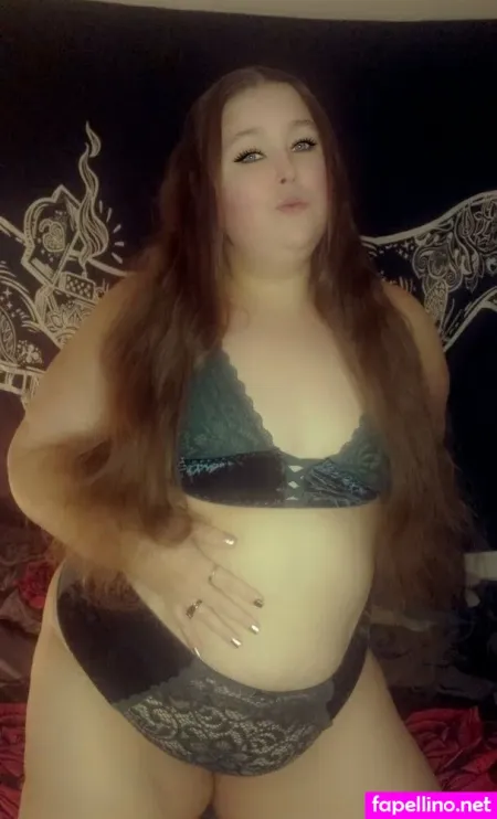 Thick Mrs Grey OnlyFans Thumbnail #X7U4Ej169u