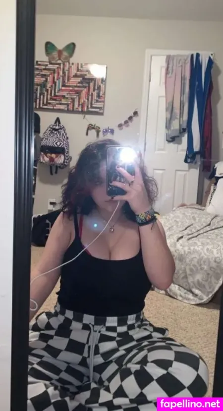 Thick Snapchat Slut OnlyFans Thumbnail #AnENmLWy9e