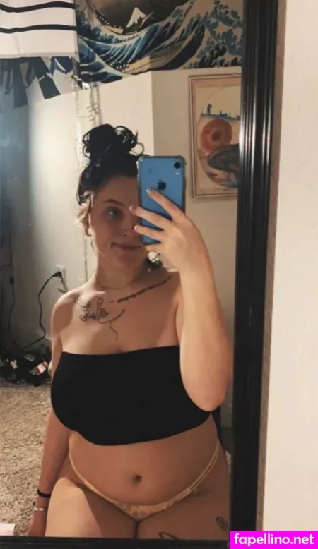 Thick Snapchat Slut OnlyFans Thumbnail #FbyYQ4kQ82