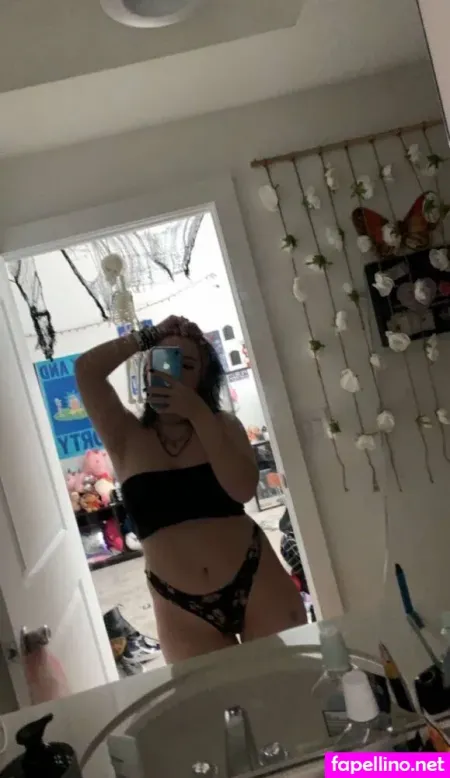 Thick Snapchat Slut OnlyFans Thumbnail #mOPmsWw6cE