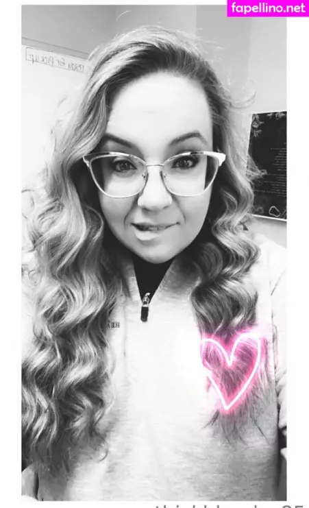 Thickblonde 85 OnlyFans Thumbnail #4yCZTnT0Ya