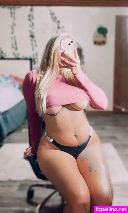 Thickblondefree OnlyFans Thumbnail #607Se5V8v0