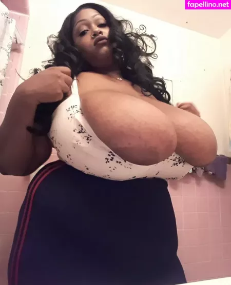 Thickdanky OnlyFans Thumbnail #9ZUxG8jxLt