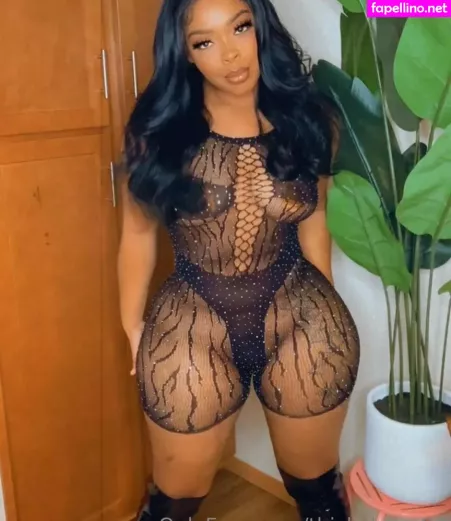 Thickebony97 OnlyFans Thumbnail #QI45gYdecO