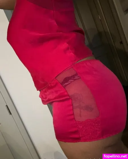 Thickinicki68 OnlyFans Thumbnail #4ggmzFpuZk