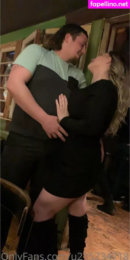 Thickmommarie OnlyFans Thumbnail #ECckIXo6CE